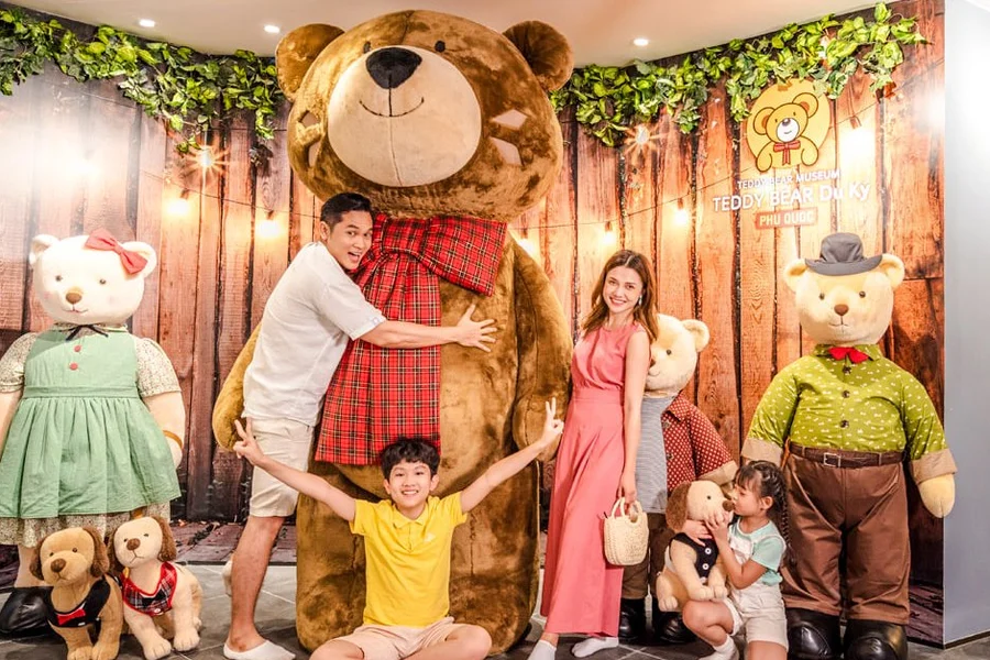 Grand World Phu Quoc Tickets: Teddy Bear Museum, Venice Boat Ride or Quintessence Show, Phu Quoc