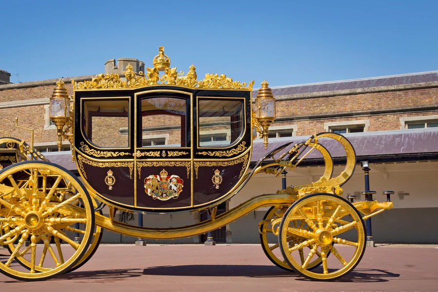 白金汉宫皇家马厩门票, at Buckingham Palace, London