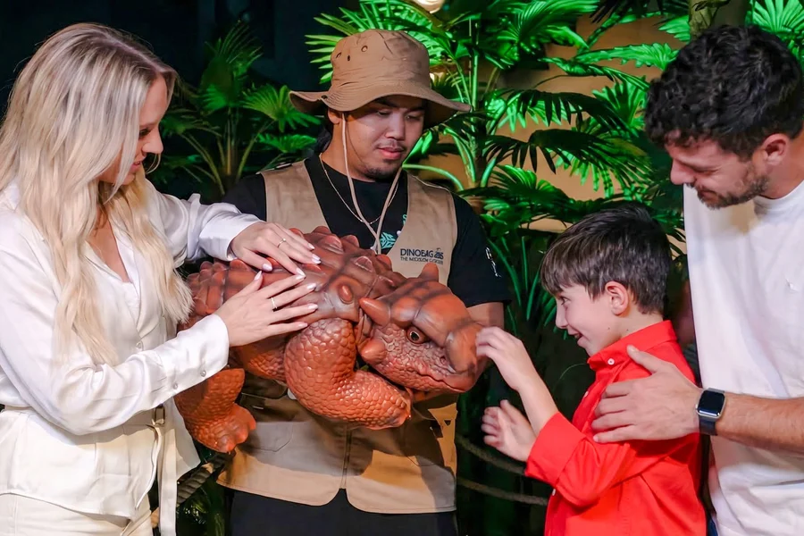 Dinosaurs: The Immersive Odyssey VR Experience Tickets with Museum Fossil Storage Access, Dubai