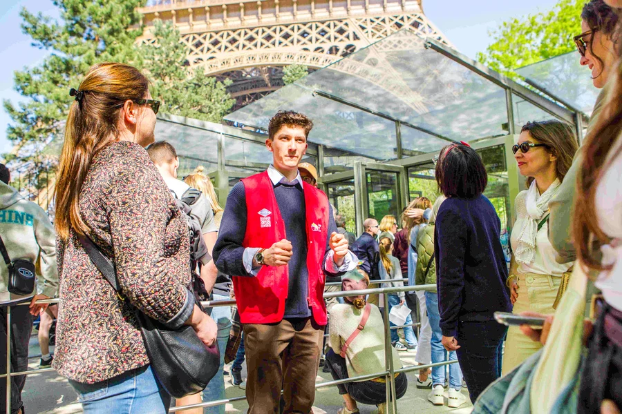 Illumination Tour of Paris and Eiffel Tower 2nd Floor (Reserved Access), Paris