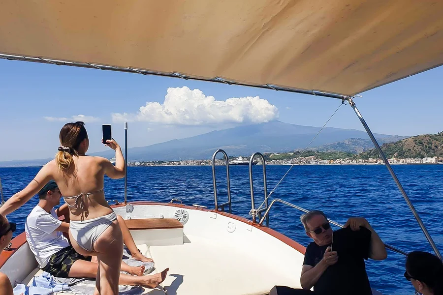 2-Hour Sightseeing Cruise in Giardini Naxos Taormina Isola Bella, Taormina