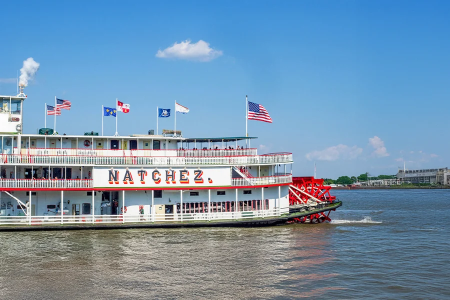 Steamboat Natchez Sightseeing Jazz Cruise with Lunch, New Orleans