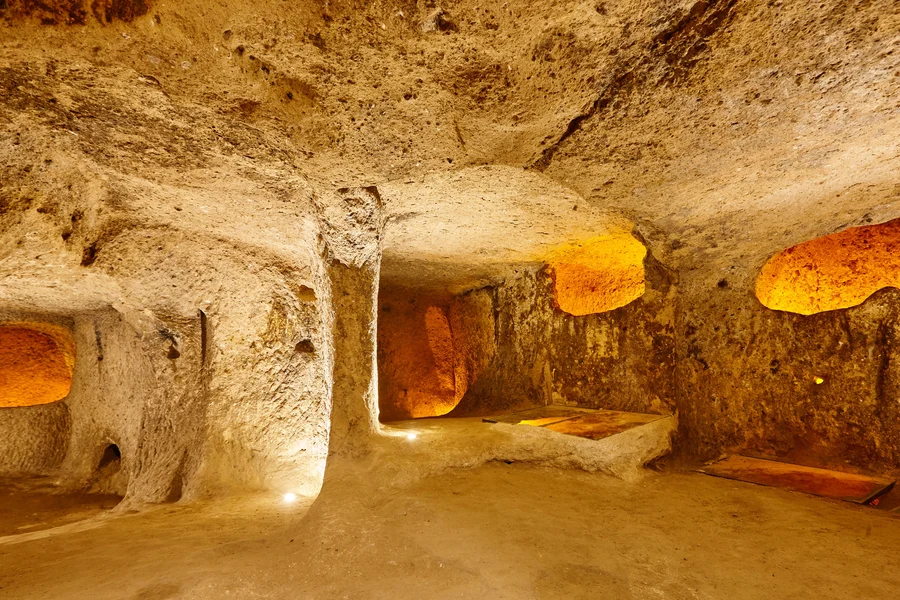 Full-Day Blue Tour with Özkonak Underground City & Red Valley Trek with Lunch, Cappadocia