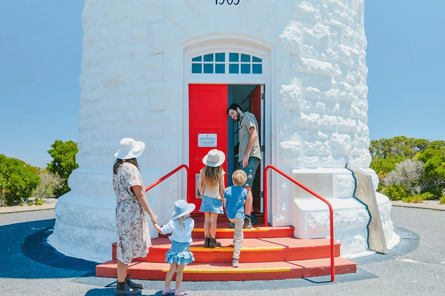 Cape Naturaliste Lighthouse Tour Guided Tour, Perth