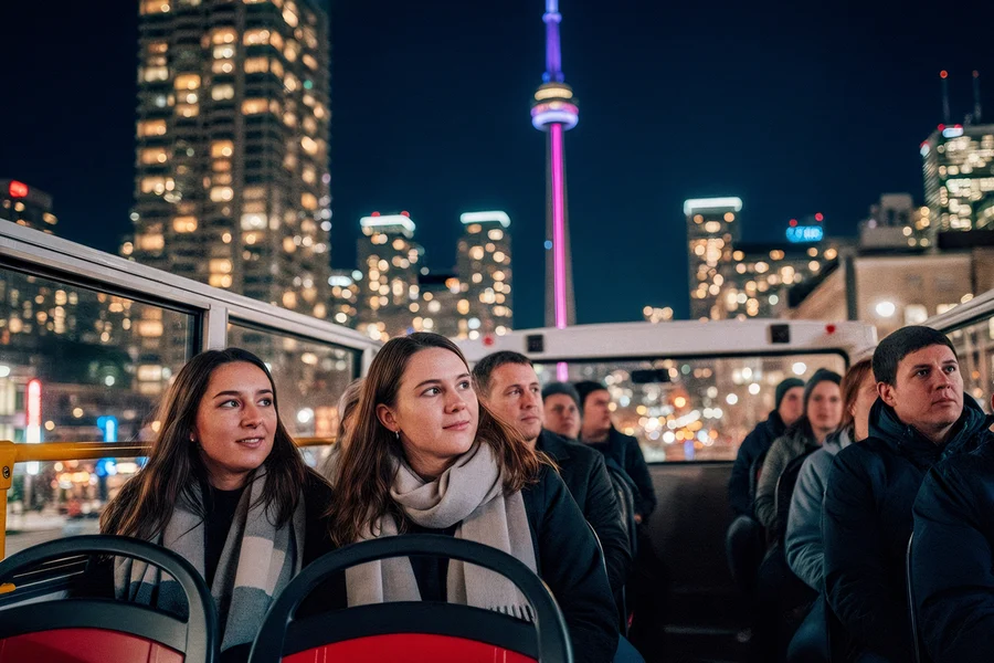 City Sightseeing: Toronto Night Bus Tour, Toronto