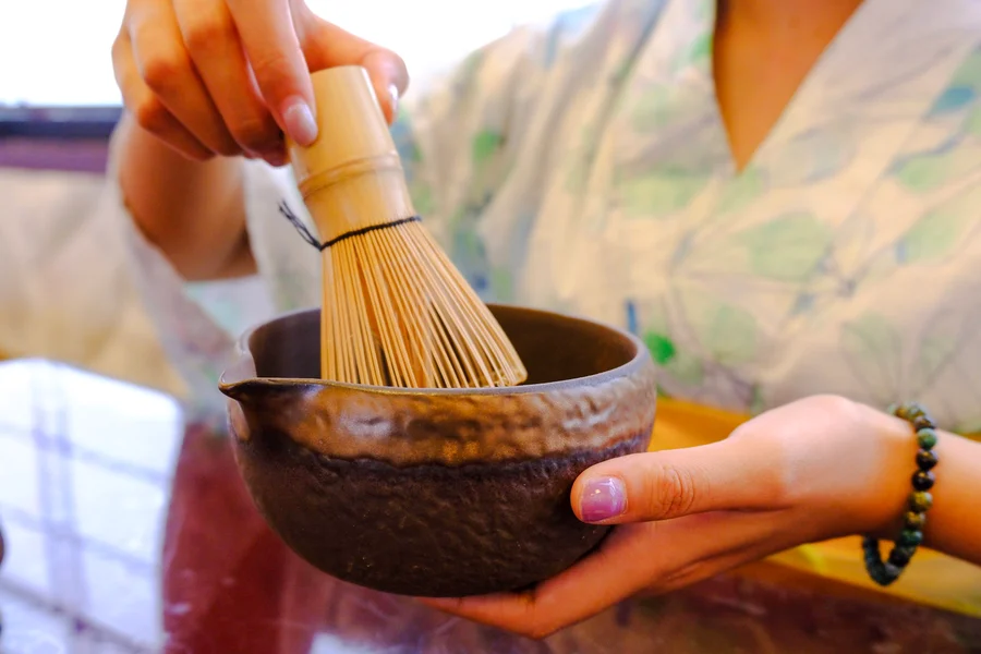Tokyo Spring Tea Ceremony Cruise with Cherry Blossom Theme & desserts & show, Tokyo