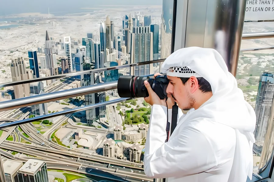 Tickets to Burj Khalifa At the Top: Level 124 & 125 with Meal at Rooftop at The Burj Club, Dubai