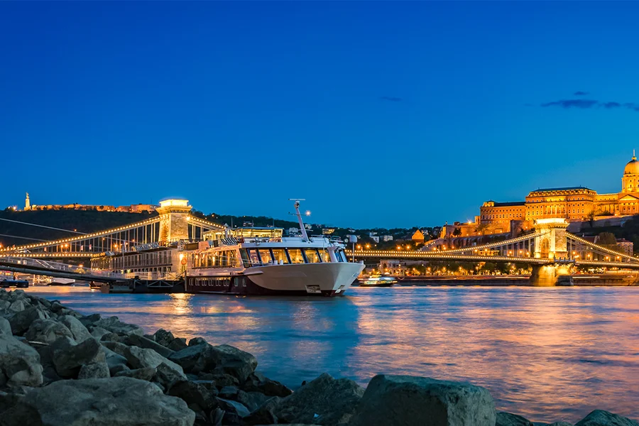 Budapest Danube River Dinner Cruise, Budapest