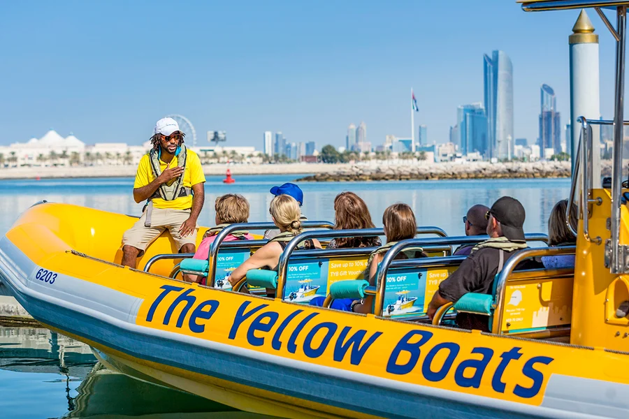 Yellow Boats Premium Sightseeing Speedboat Tour of Abu Dhabi, Abu Dhabi