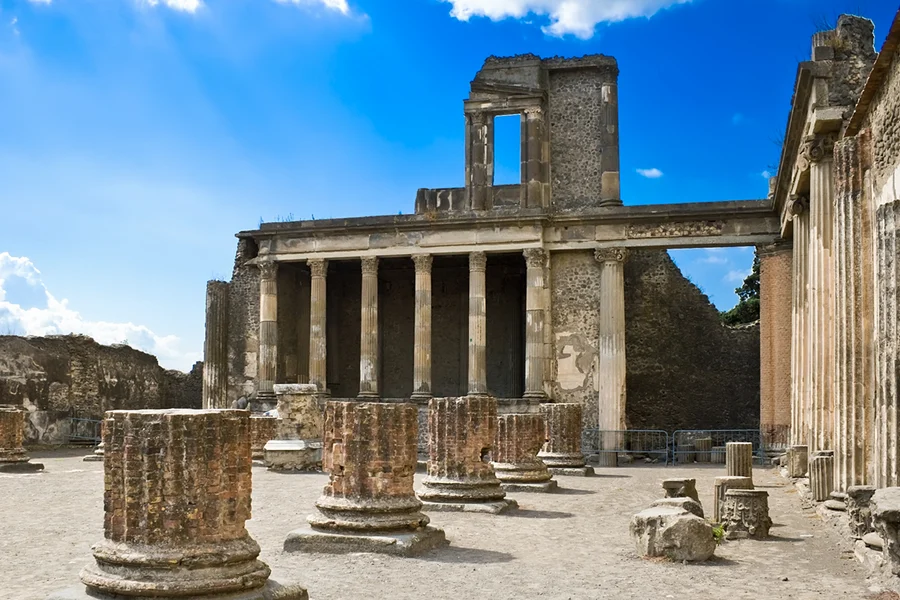 Tiket Masuk Pompeii dengan Panduan Audio, at Naples, Pompeii and Naples