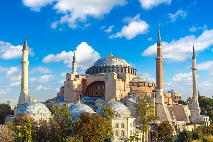 导览套票:含入场券的圣索菲亚大教堂+托普卡普宫或地下水宫, Istanbul