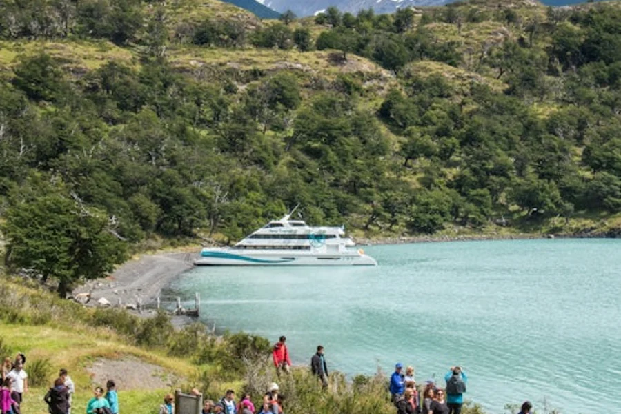 巴塔哥尼亞:冰川郵輪 + 往返埃爾卡萊法特的接送, at Day Trips from El Calafate, El Calafate