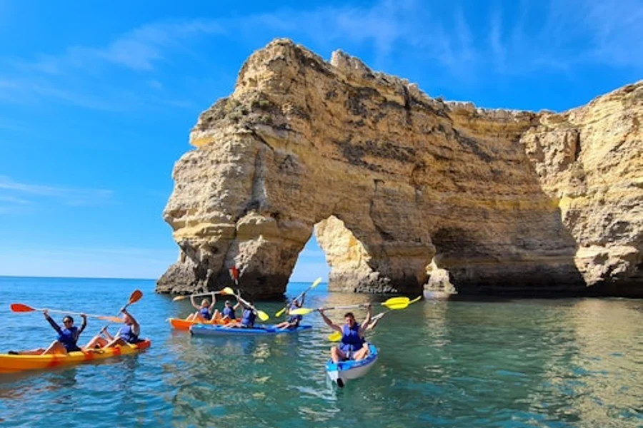 Benagil Cave: Guided Kayak Tour from Benagil Beach, Lagoa