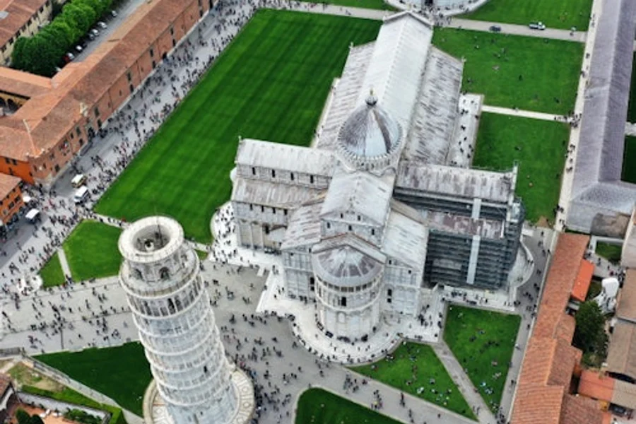 Cementerio y Catedral: Entrada Reservada, Pisa