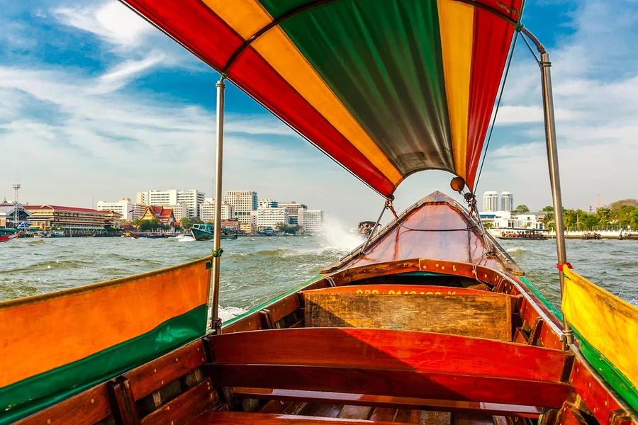 Tur Kanal Bangkok – Sungai Chao Phraya dan Kuil Wat Arun dengan Perahu Ekor Panjang, Bangkok