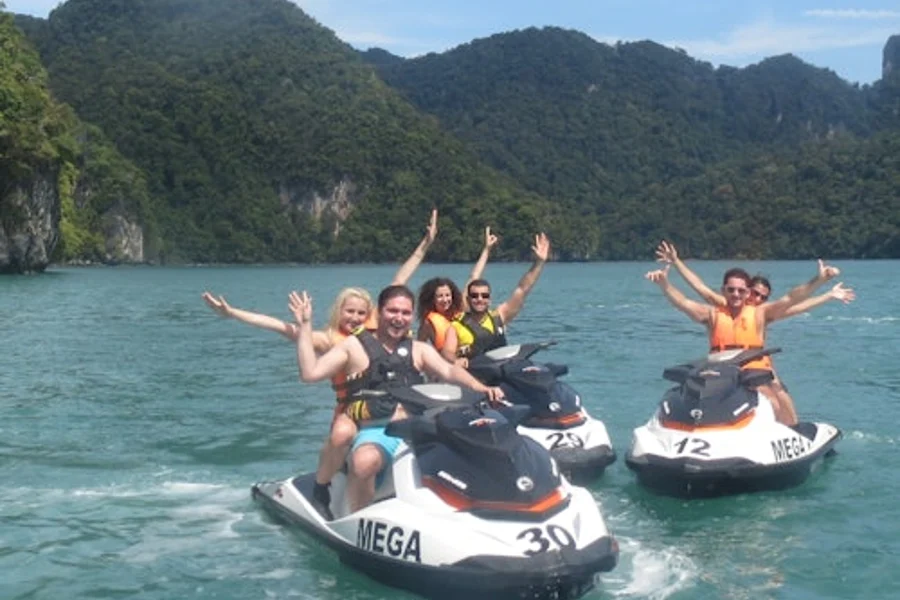 Tur Jet Ski 8 Pulau Langkawi Dayang Bunting, Langkawi