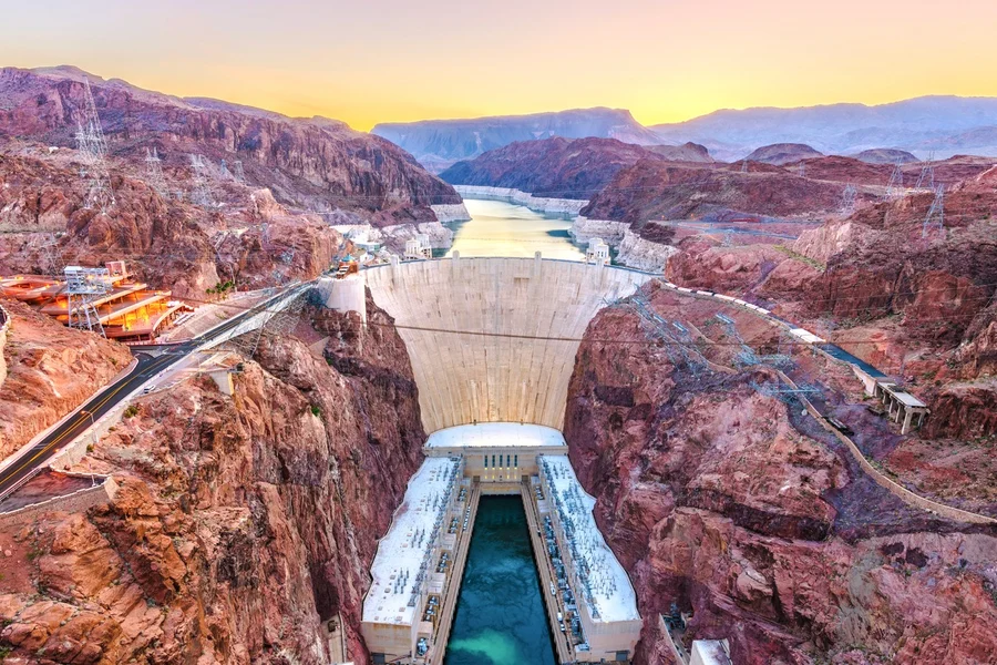 Las Vegas to Grand Canyon West & Hoover Dam Bus Tour with Optional Skywalk Entry, Las Vegas