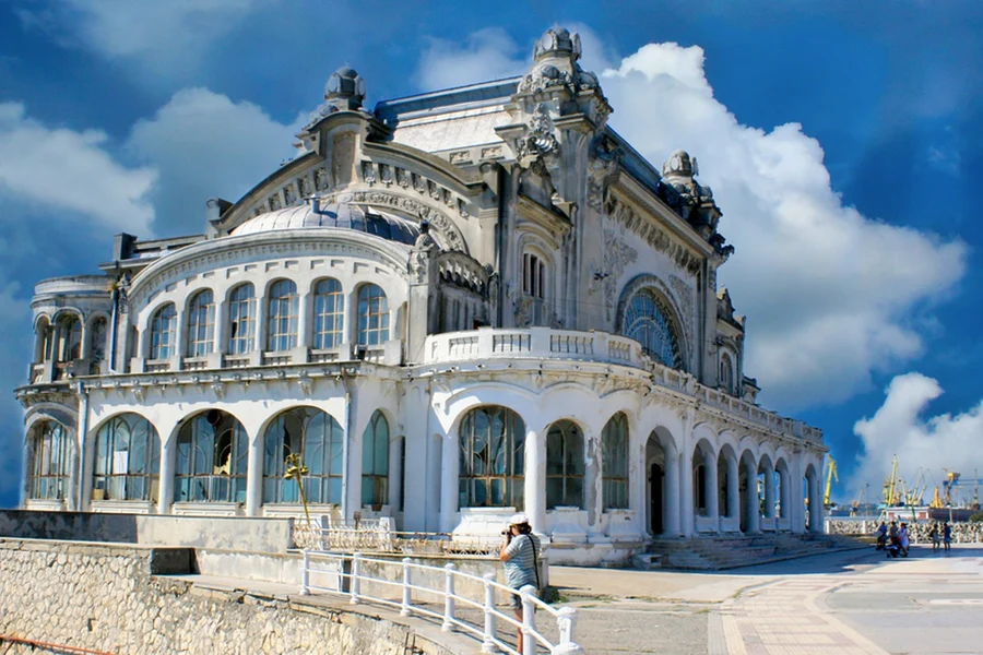 黑海與康斯坦察賭場:從布加勒斯特的日遊, Bucharest