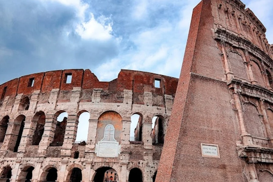 Civitavecchia Harbour: Roundtrip by Bus to Rome, at Rome Day Trips from Civitavecchia