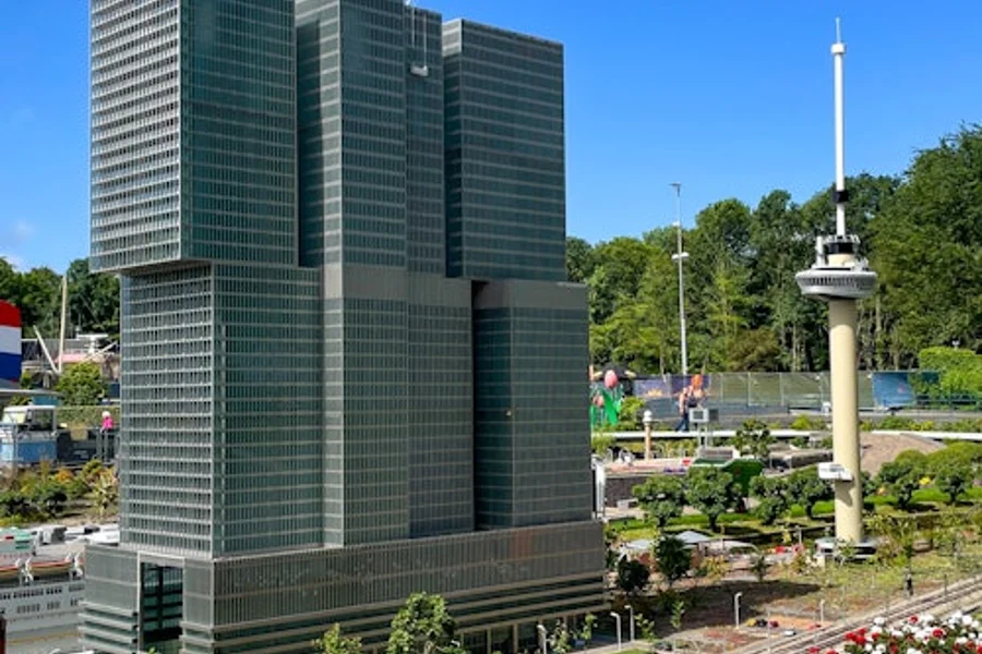Madurodam + Mauritshouse Museum, The Hague