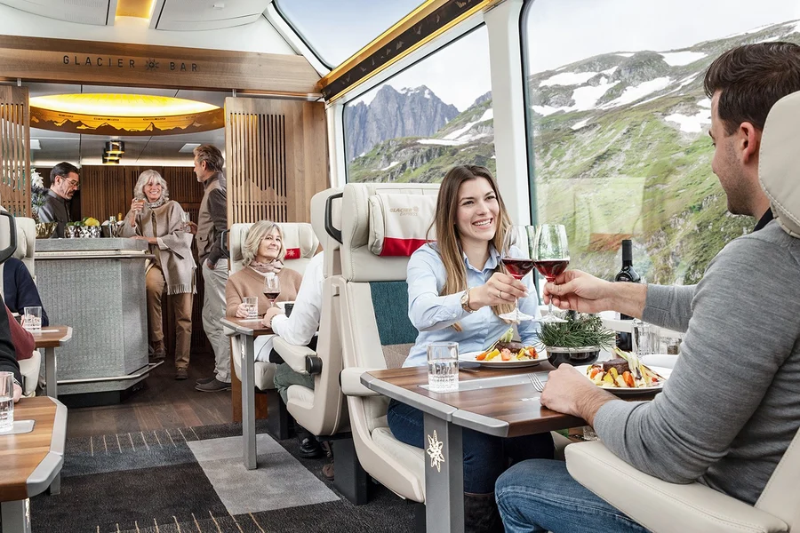 Vé Swiss Travel Continuous: Du Lịch Không Giới Hạn Bằng Tàu, Xe Buýt & Thuyền, Zurich