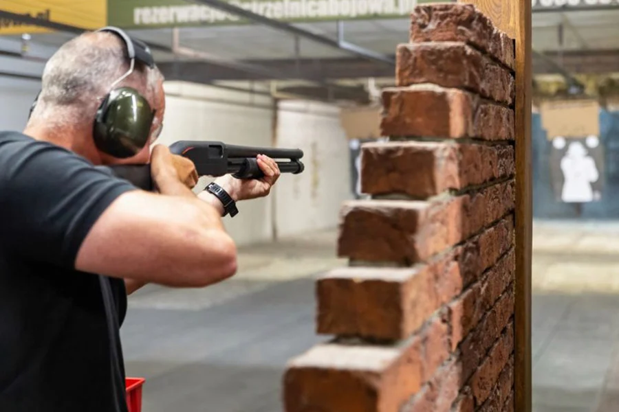 Krakow: Extreme Shooting Range with Hotel Transfer, Krakow