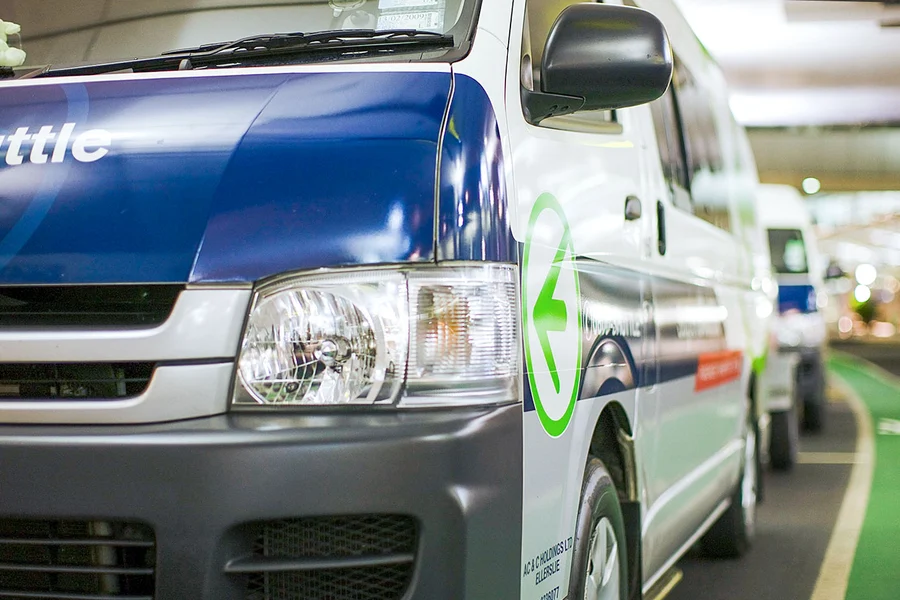 Super Shuttle One-Way Tickets: Auckland Airport to/from Auckland Central City, Auckland