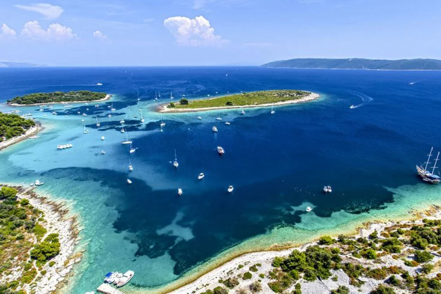 From Split: Blue Lagoon, Duga Bay & Trogir Boat Tour with Snorkeling, at Gray Line Croatia