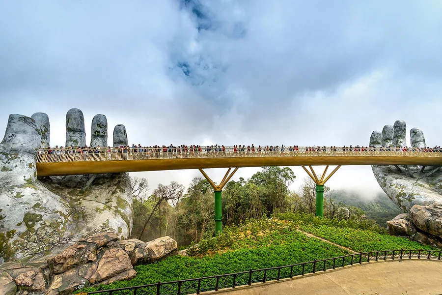 Tiket Sun World Bana Hills + Alpine Coaster 3 (Opsional - Makan Siang, Transfer), at Ba Na Hills SunWorld, Da Nang