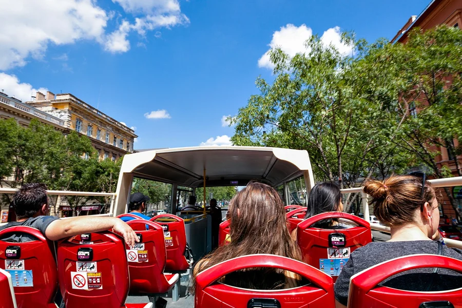 Lawatan Bas Hop On Hop Off Budapest dengan Pelayaran Bot, Budapest