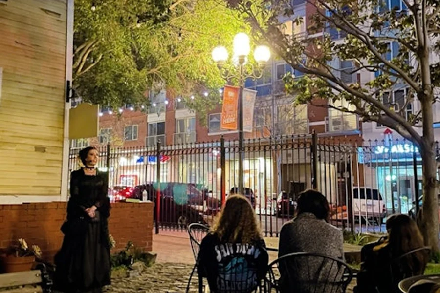 San Diego Gaslamp District: History Walking Tour, San Diego