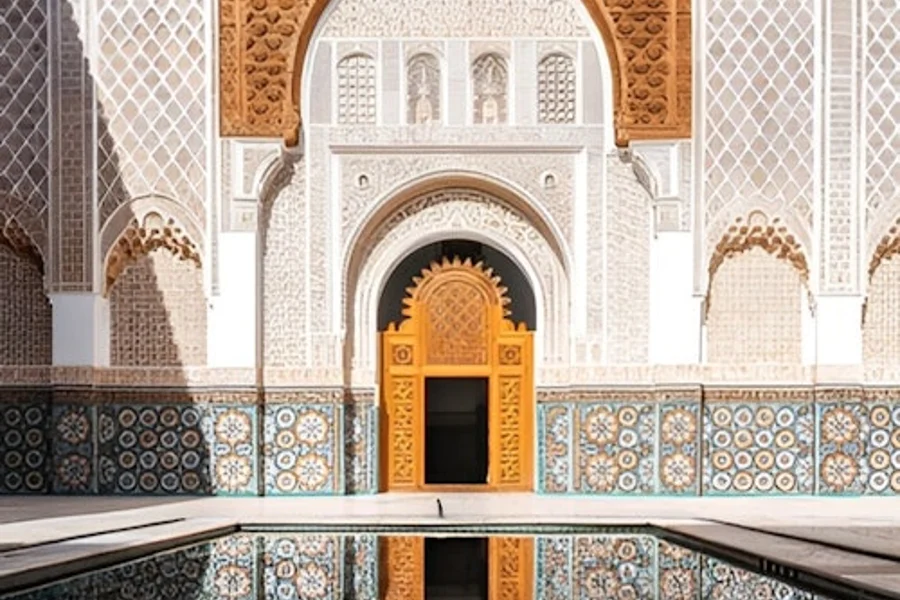 مدرسه بن یوسف و باغ مخفی: تور راهنما, at Marrakesh City Tours, Marrakesh