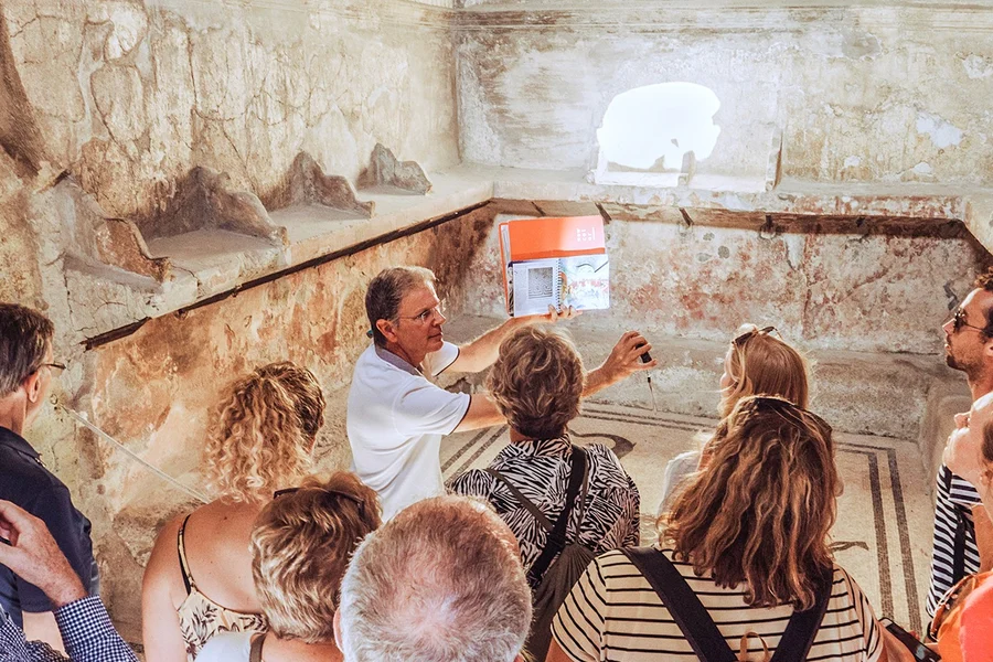 Dari Sorrento: Lawatan Berpandu ke Pompeii dengan Pilihan Lawatan ke Vesuvius, at 80067 Sorrento, Metropolitan City of Naples, Italy, Pompeii and Naples