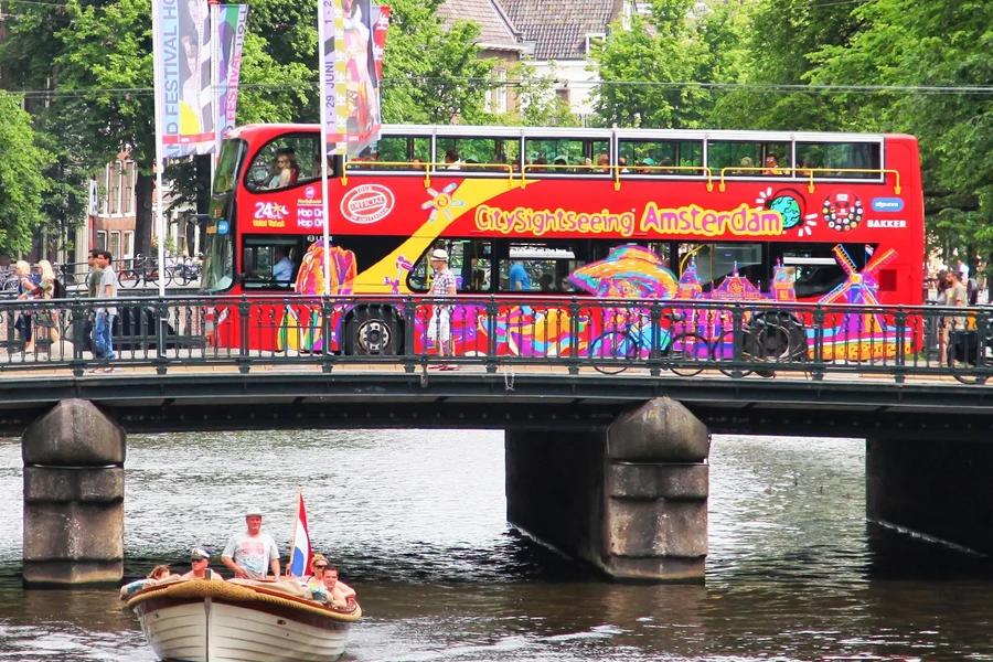 Kaupunkikierros: Amsterdam Hop-on Hop-off -bussikierros, Amsterdam