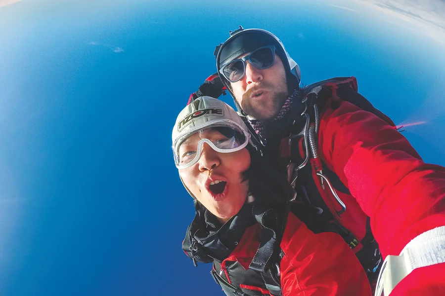 Tandem Skydiving sa Queenstown kasama ang Paglilipat, at NZONE Skydive Queenstown, Queenstown