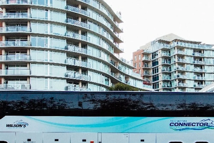 Vancouver: Ferry Transfer from Victoria to Vancouver Airport (YVR), Victoria