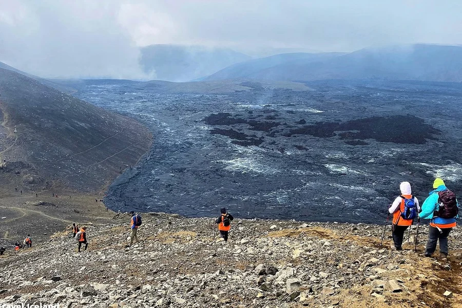 Excursión guiada de día completo por Reykjanes y sitios de erupciones volcánicas con traslados de ida y vuelta, at Þórunnartún, 6, Reykjavik