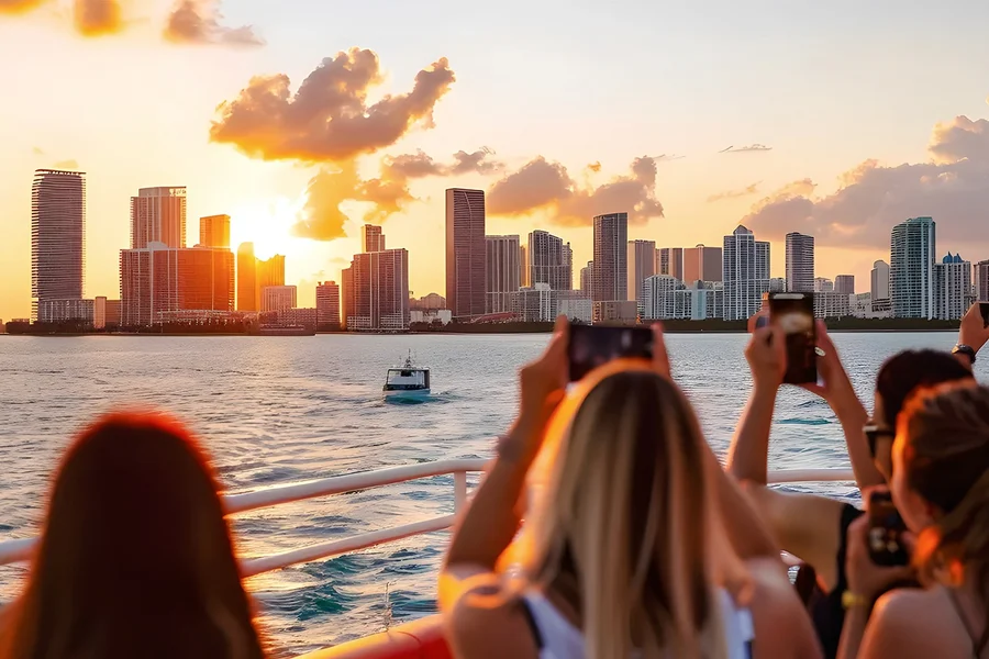 Miami Beach Sunset Cruise, Miami