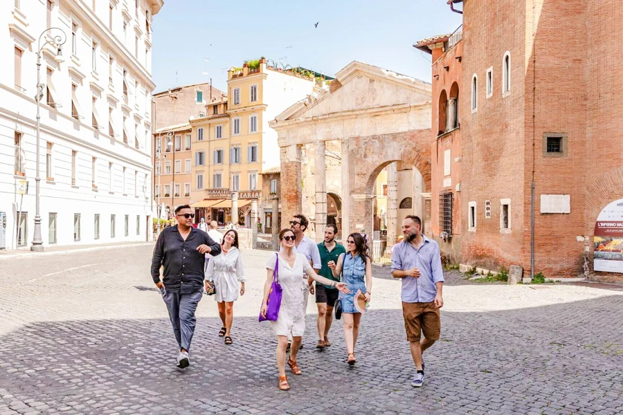 Tour Gastronómico de la Roma Eterna: Gueto Judío, Campo de’ Fiori y Trastevere, at Campo de' Fiori, 00186 Roma RM, Italy, Rome