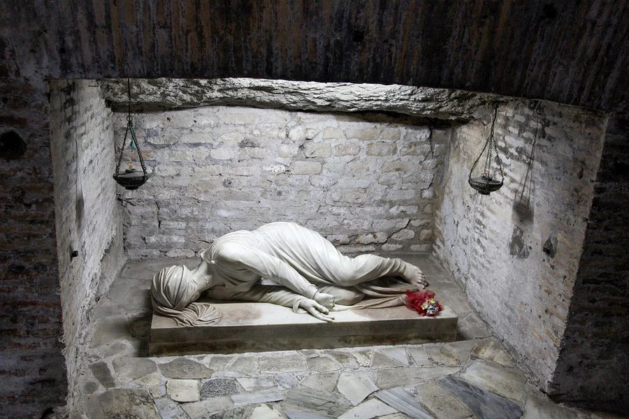 Cripta Capuchina, Catacumbas Cristianas y Tour por San Martino ai Monti con Traslados, Rome
