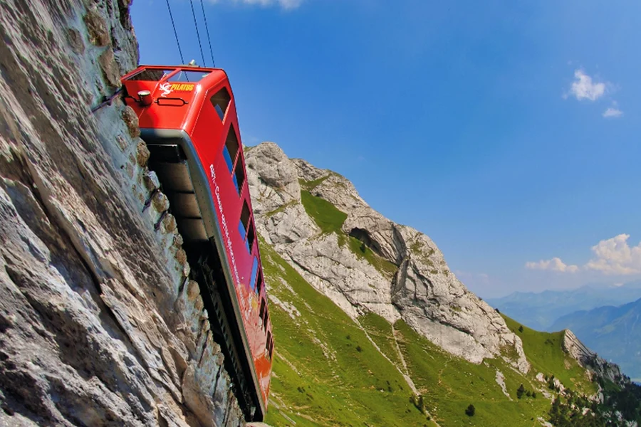 Từ Zürich: Chuyến Tham Quan Núi Pilatus Vòng Tròn Vàng với Du Thuyền, Zurich