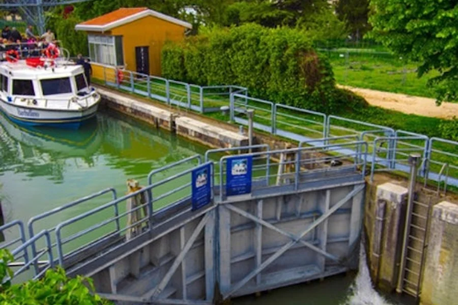 Burchiello Cruise: Day Trip From Padua to Venice, at Venice Boat Tours