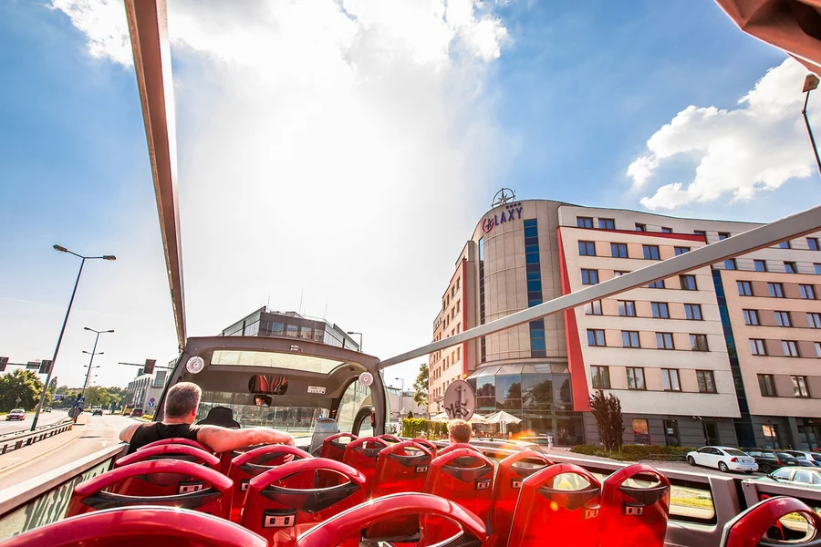 WOWKrakow: Recorrido turístico en autobús con paradas libres por Cracovia, Krakow
