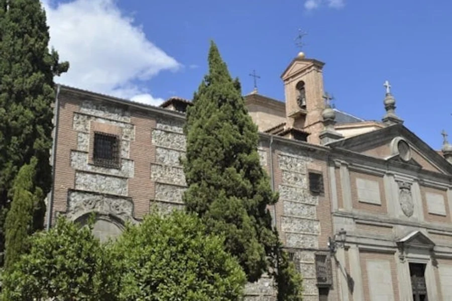 Monasterio las Descalzas: Lawatan Berpandu, Madrid