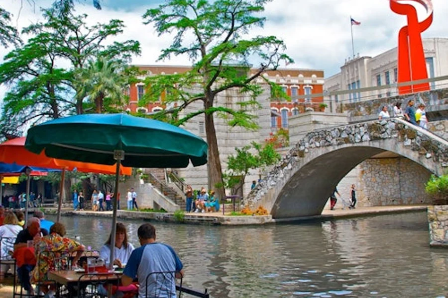 River Walk San Antonio: Guided Food Tour, San Antonio
