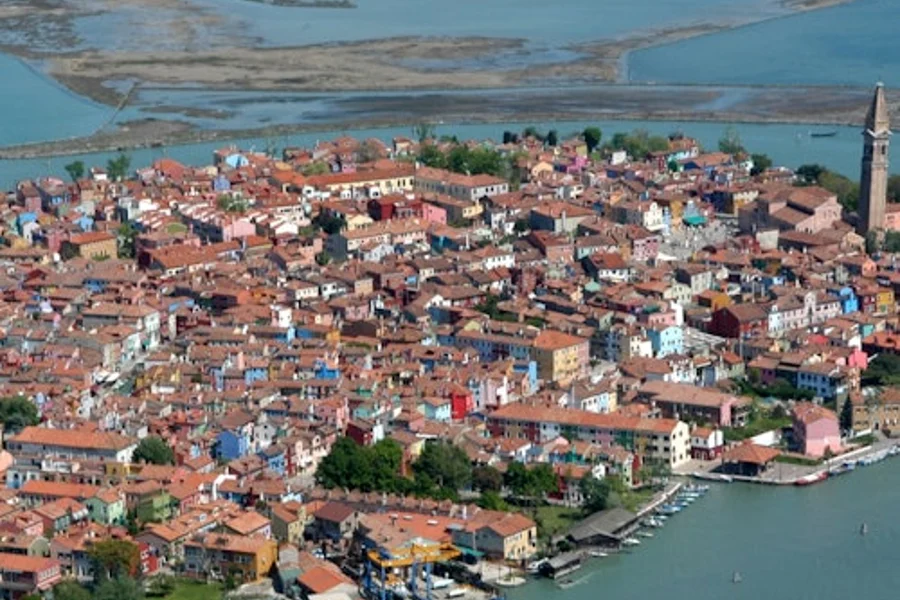 Murano & Burano: Guided Boat Tour from St. Mark's Square + Glassblowing Demo, at Murano and Burano Islands Tours, Venice