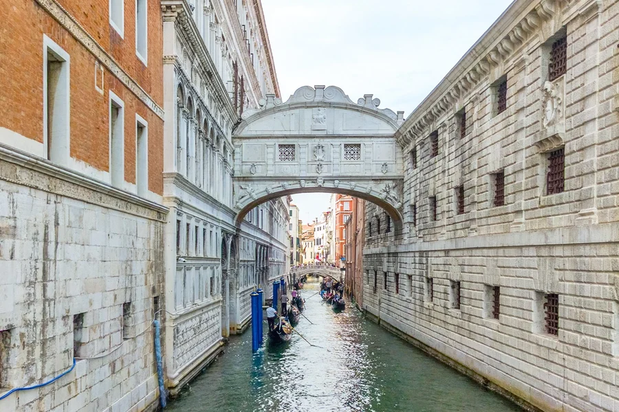 वेनेज़िया क्लासिक गोंडोला सवारी, Venice