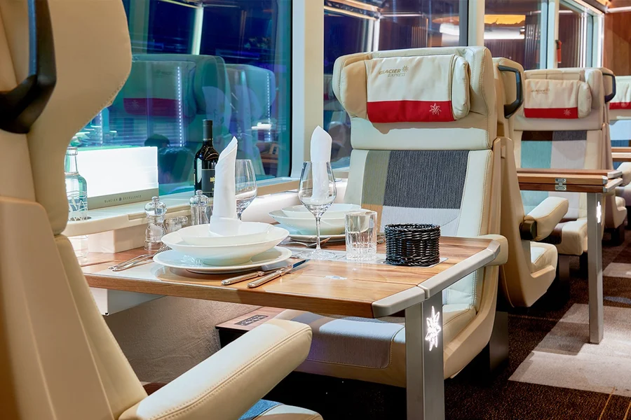 Glacier Express (Ticket with Seat Reservation): Zermatt to/from Chur/St. Moritz, Zermatt