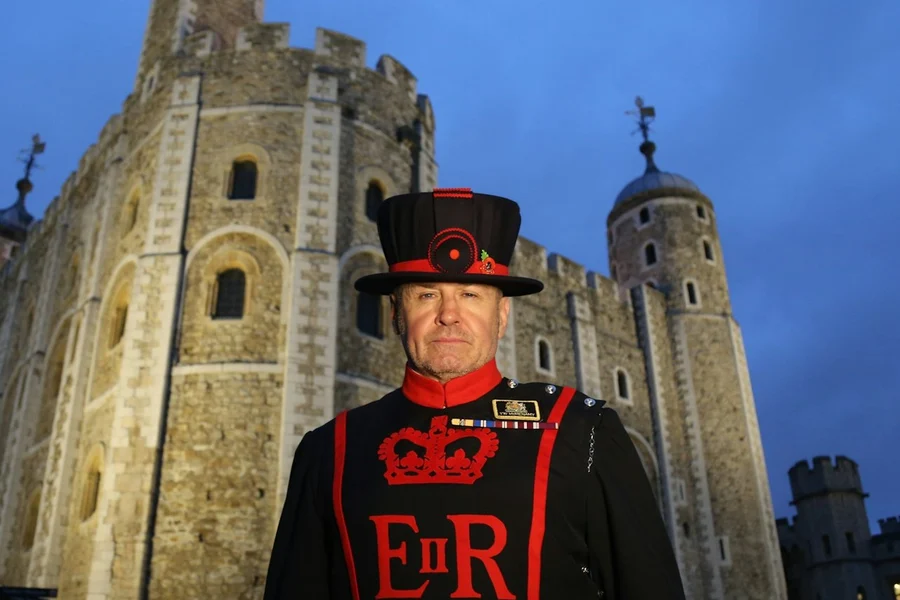 Tower of London: Guided Night Tour + Ceremony of the Keys, at Tower of London