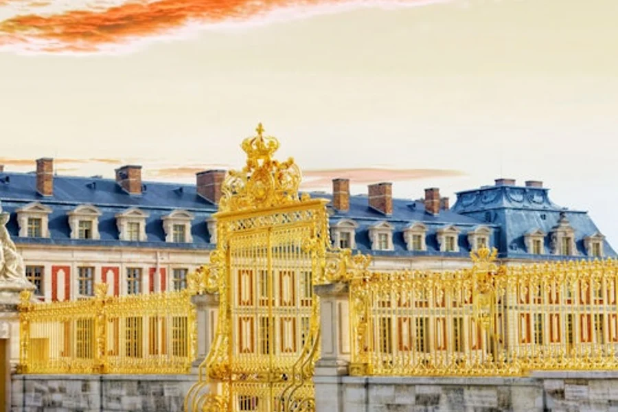 Palais de Versailles & Jardins : Domaine de Trianon + Visite Guidée, Versailles